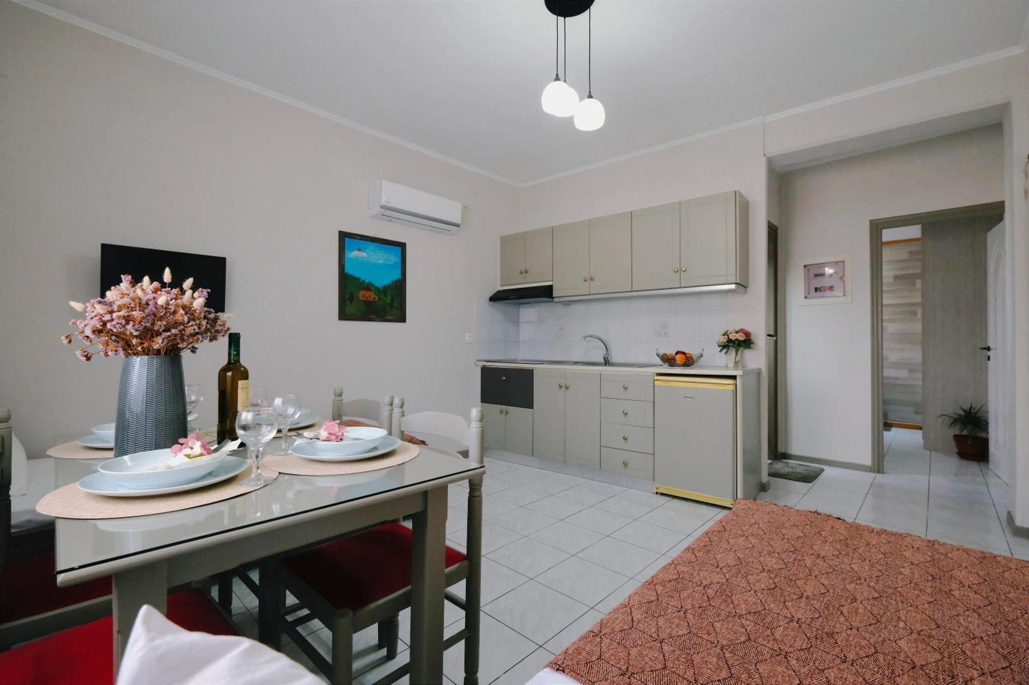 Repanidi Apartments Repanidhion 外观 照片